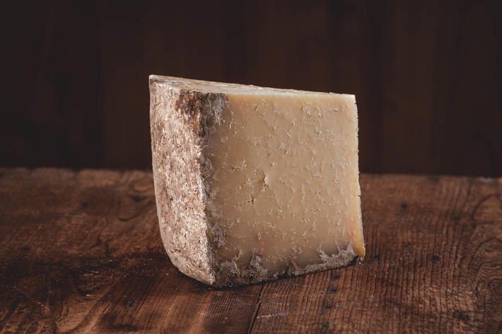 Cantal vieux AOP