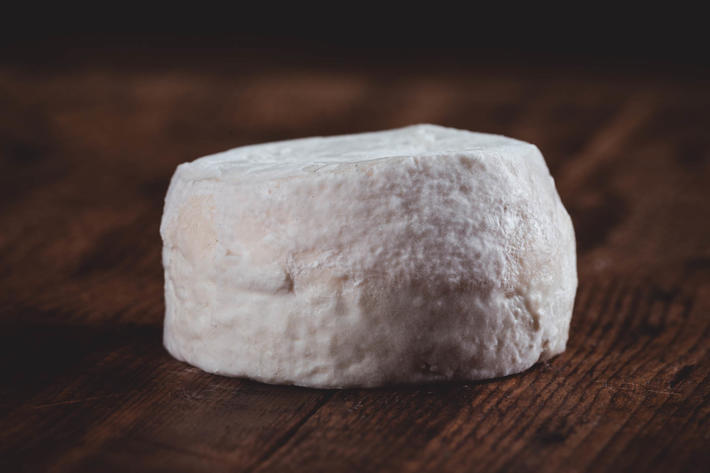 Chevre Frais De La Chevrerie Bouvas Fromage De Chevre Aop Auvergne Chevre Frais De La Chevrerie Bouvas Fromage De Chevre Aop Auvergne