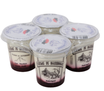 Yaourts sur lit de confiture fruits des bois par 4