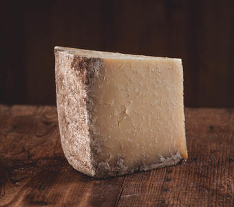 Cantal vieux AOP