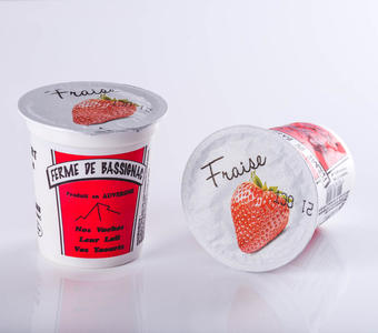 Yaourts fraises avec morceaux de fruits par 4